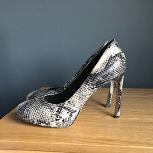 Via Spiga Snakeskin Leather Heels Pumps 9.5